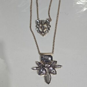 Elegant Silver Necklace with Crystal Accents